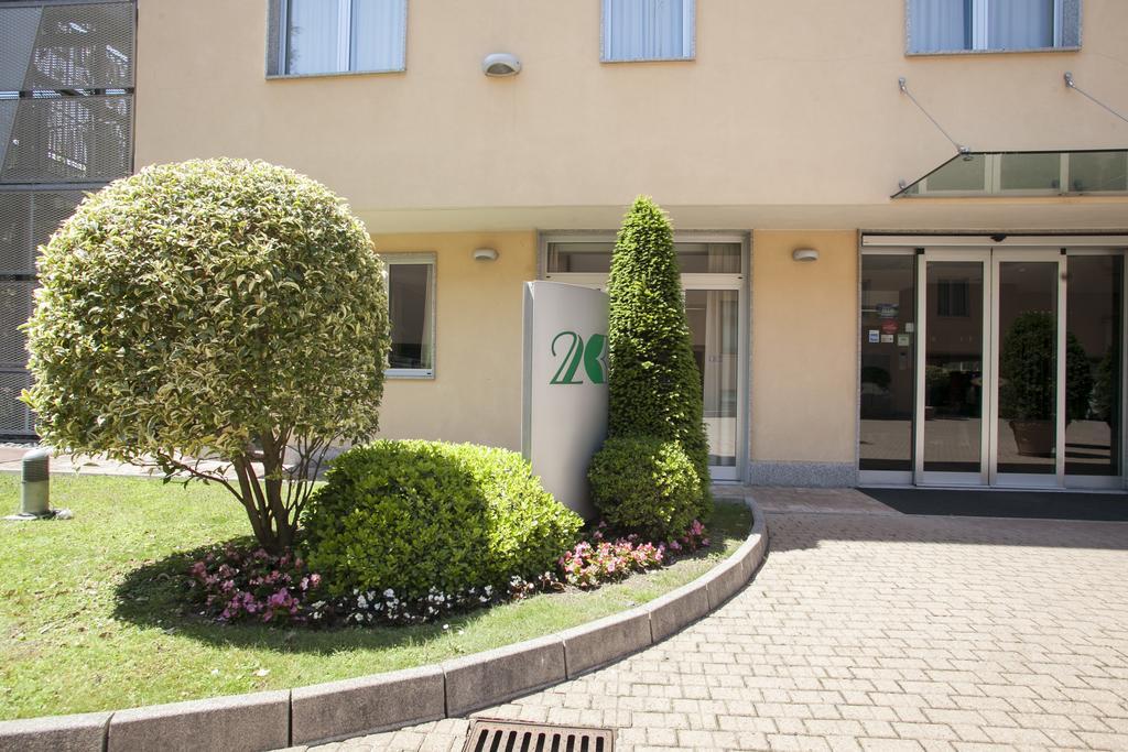 Hotel 2C Legnano Buitenkant foto