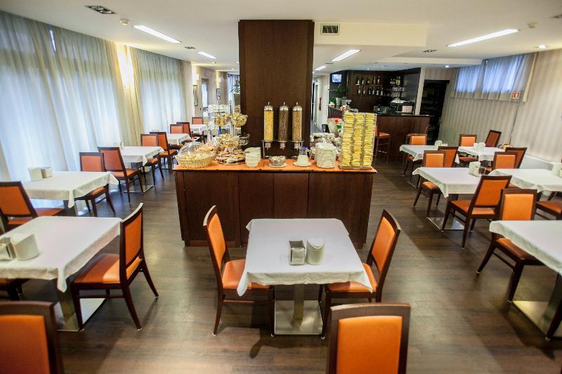 Hotel 2C Legnano Buitenkant foto